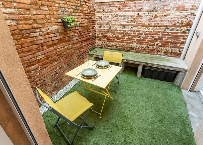 Centre Ville Au Calme-Terrasse-Parking-